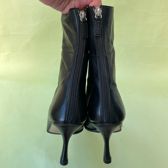 Vintage black Gucci pebble leather booties - Picture 8 of 14